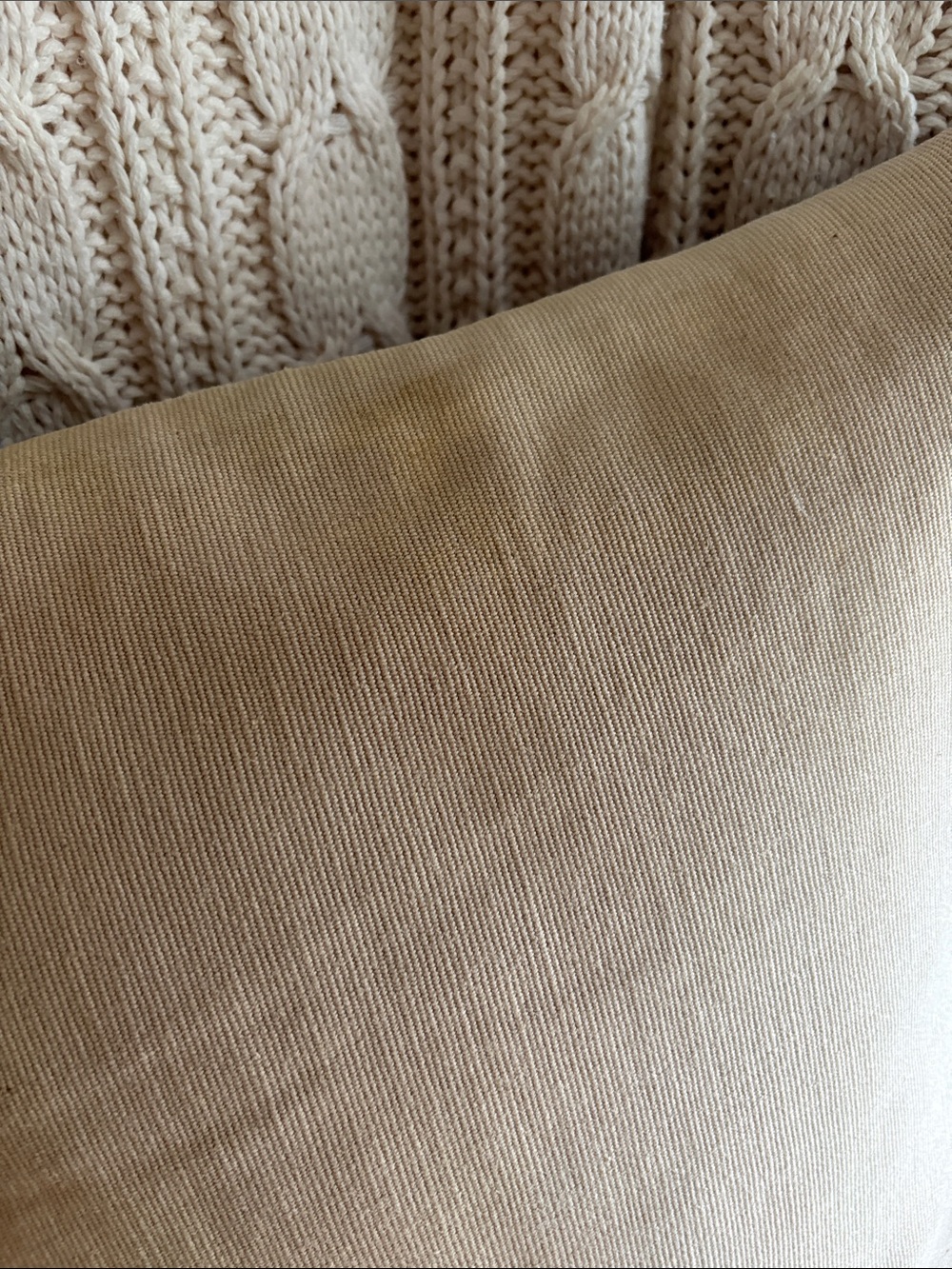 Pottery Barn Kilim-Style Accent Pillow Cover in Rust,Green, Burgundy - Picture 3 of 9